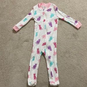 FOOTIE PAJAMAS
